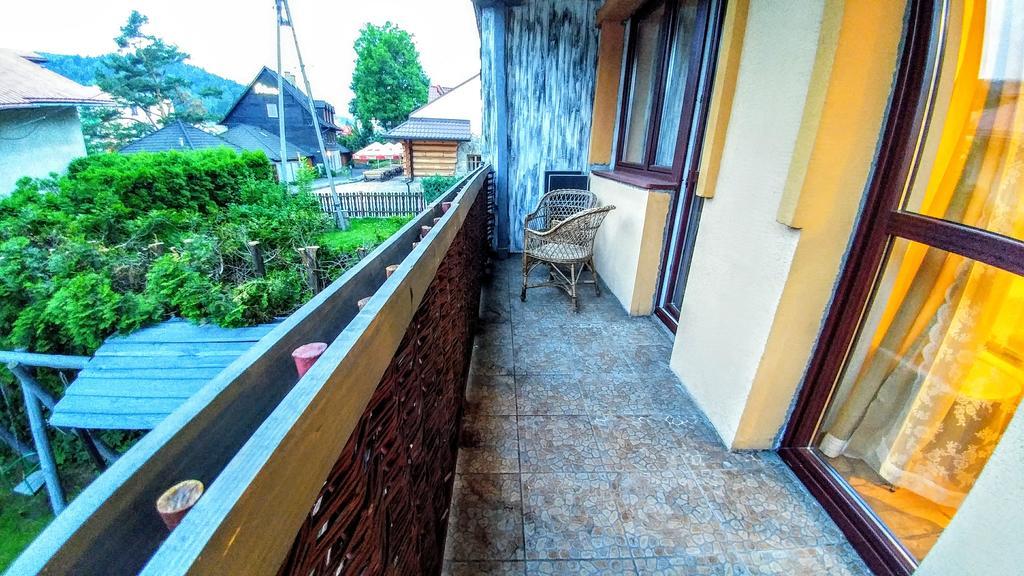 シュチルク Pod Klimczokiem I Bed & Breakfast エクステリア 写真