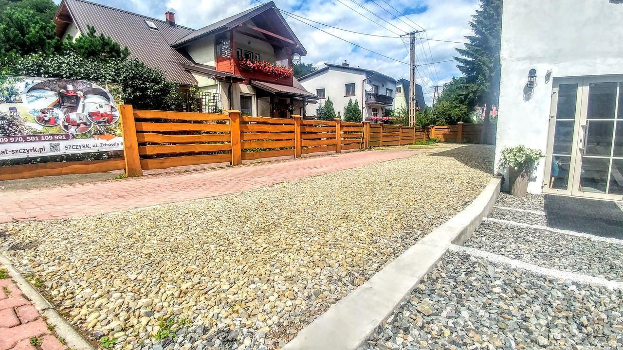 シュチルク Pod Klimczokiem I Bed & Breakfast エクステリア 写真